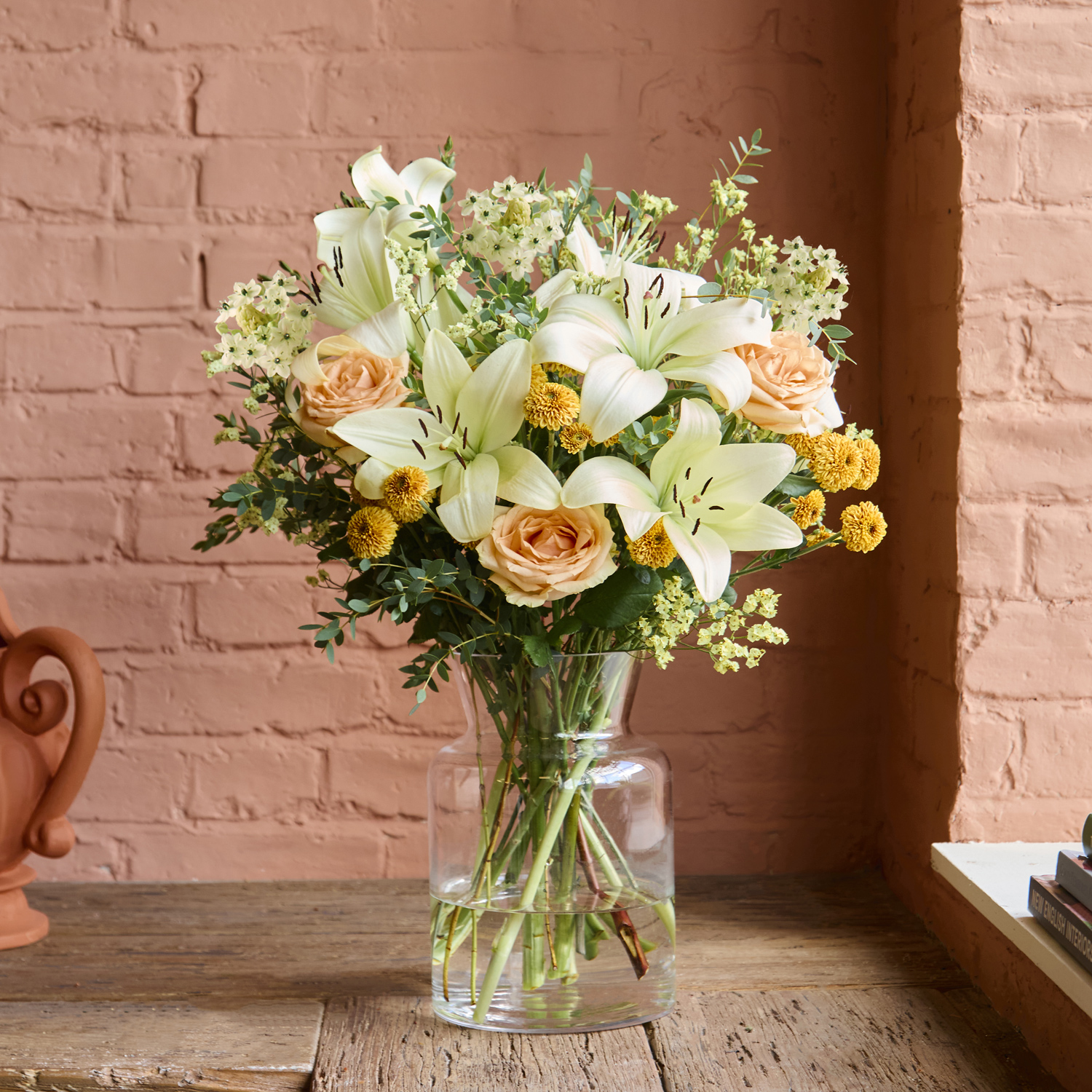 Black Friday Flower bouquet with brassica & alstroemeria | Send flowers online | Velvet Sky  | size: classic image