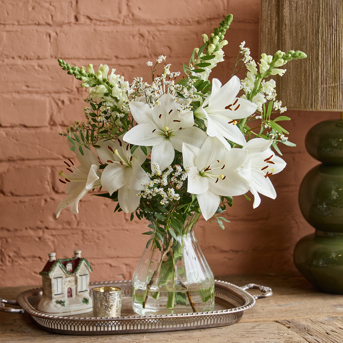 Flower bouquet with roses & santini | Send flowers online | Murmurations | size: letterbox image