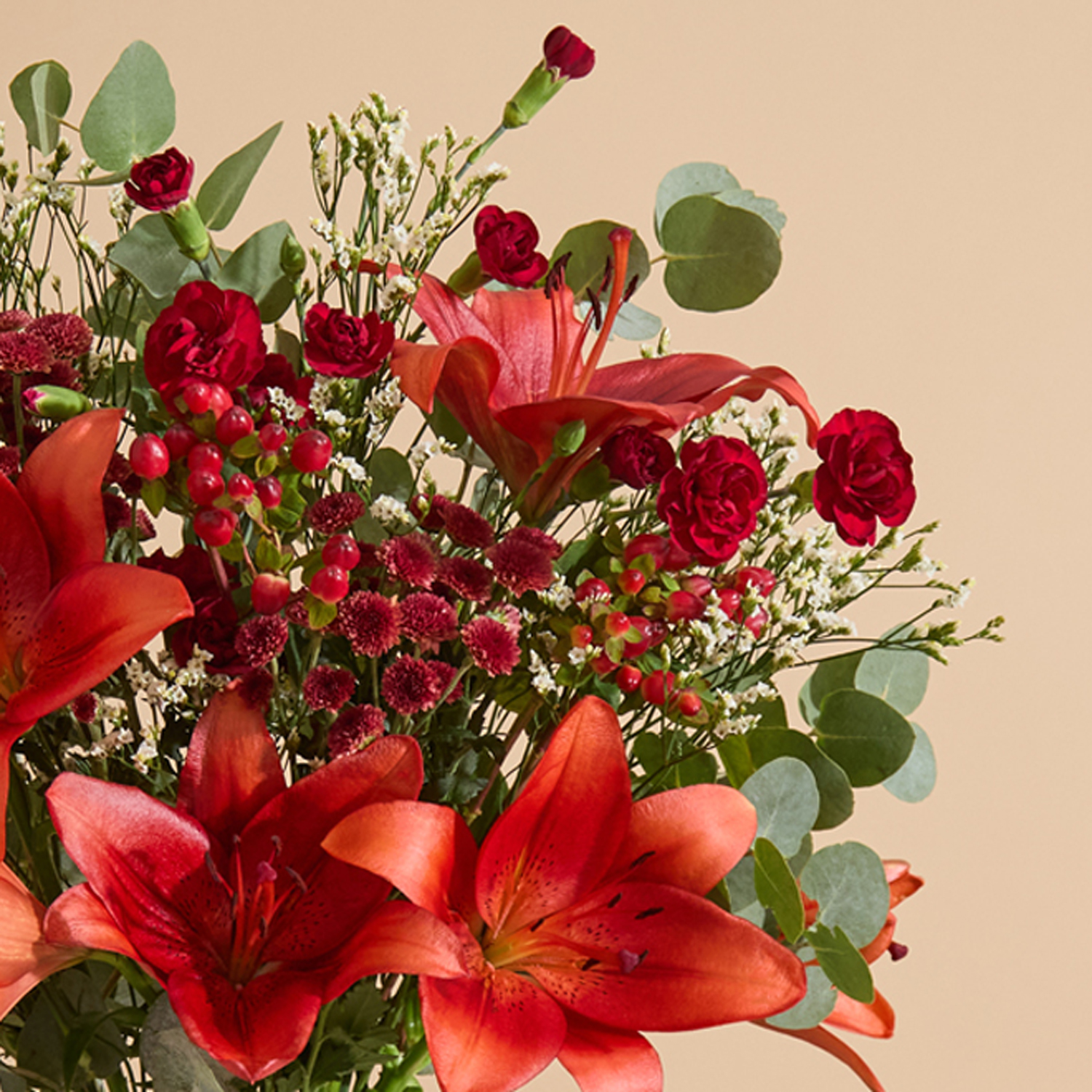 Black Friday Flower bouquet with red roses and green highlights | Send flowers online | Lace Letters | size: classic, photo 3