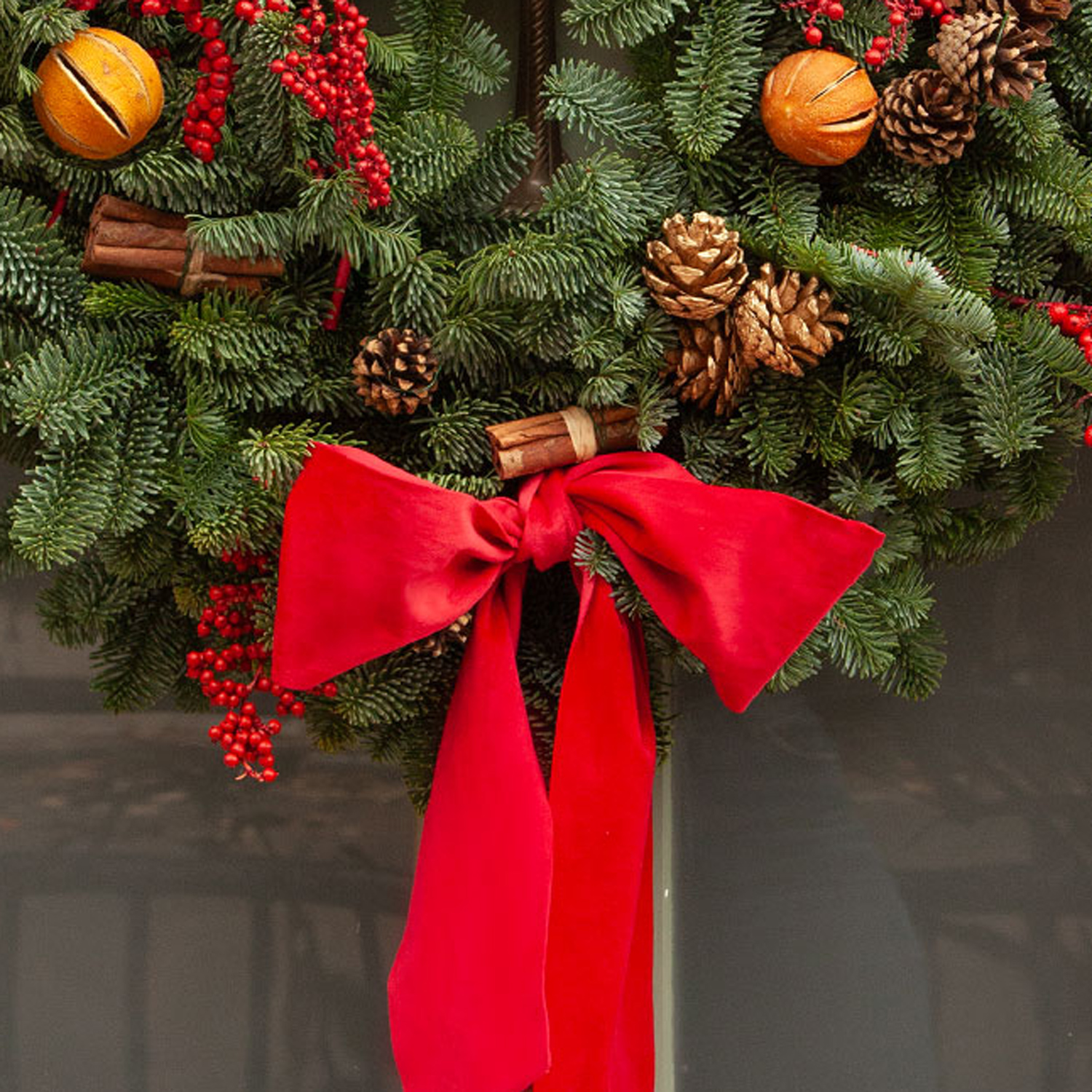 Freddie's Fresh Christmas Wreath