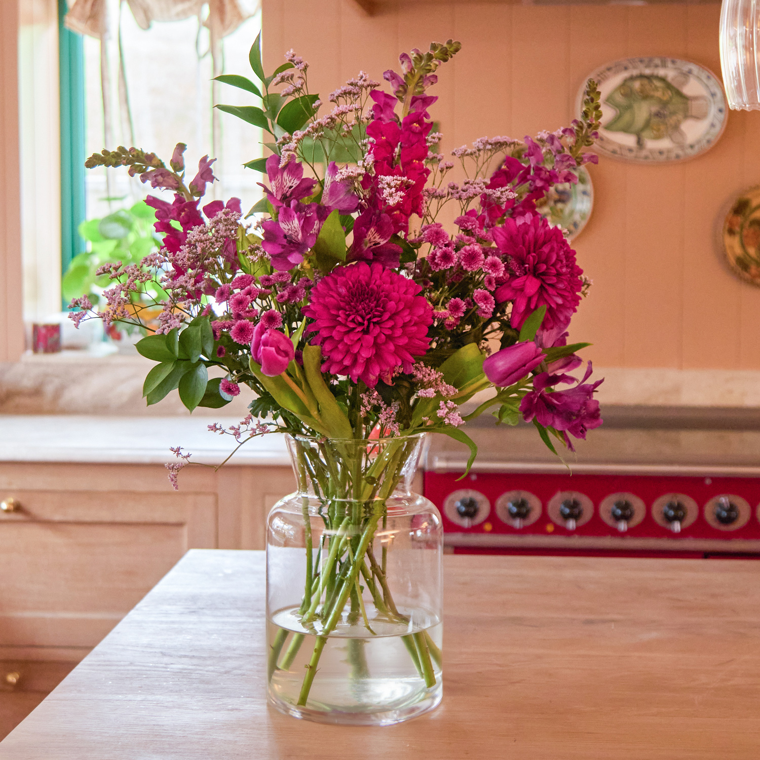 Easter flower bouquet with chrysanthemum & alstroemerias | Send flowers online | Sugared Peach | size: classic, photo 2
