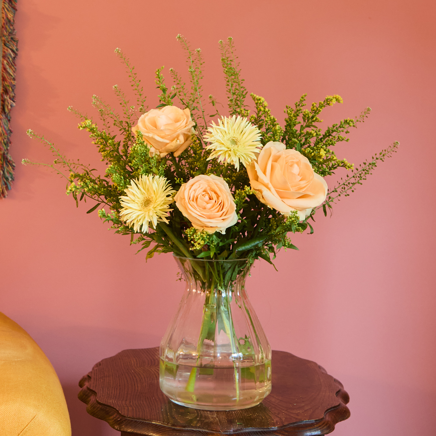 Easter flower bouquet with germini & roses | Send flowers online | Frosted Lime | size: letterbox, photo 2