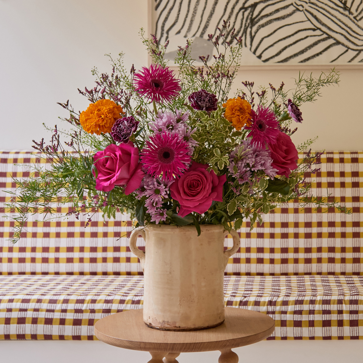 Thank You Flower bouquet with roses & santinis | Send flowers online | Neon Sky | size: showstopper, photo 2