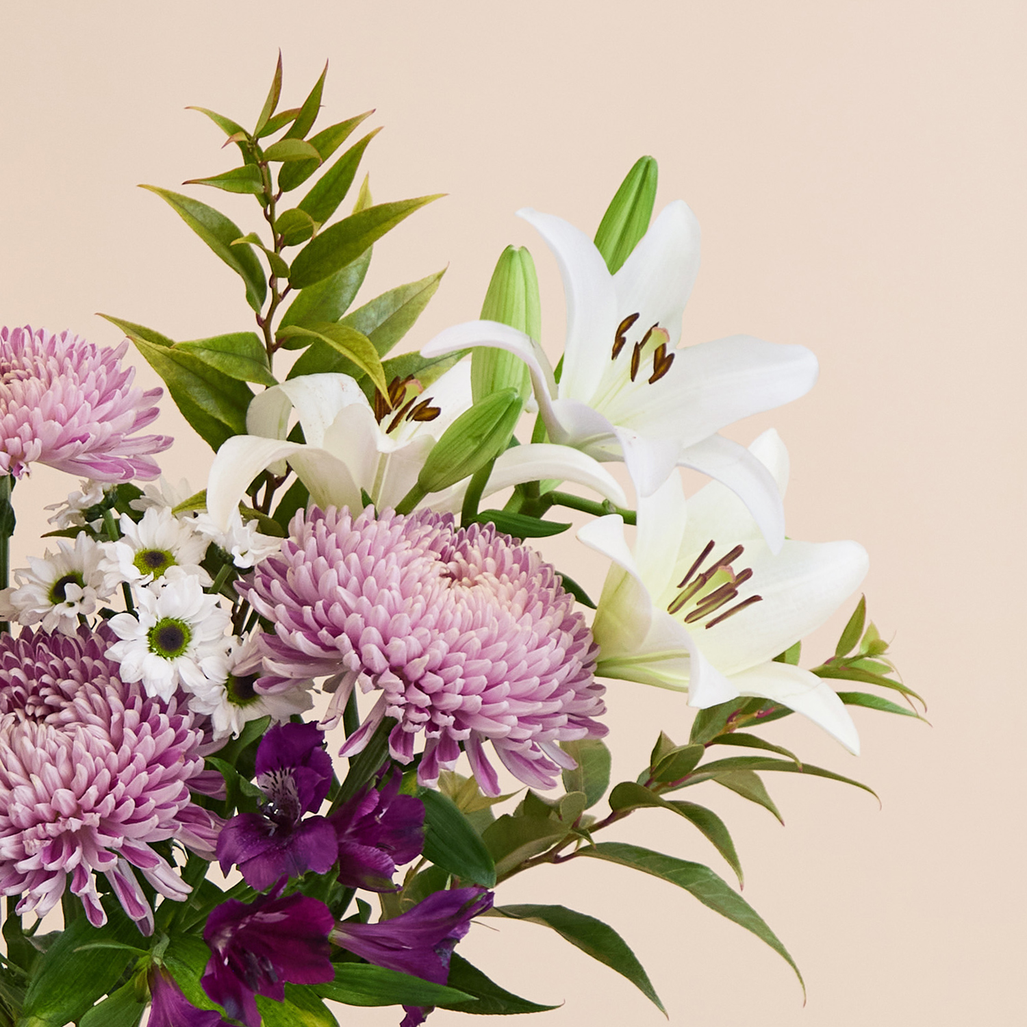 Birthday Flower bouquet with lilies & santinis | Send flowers online | Blackberry Lane | size: classic, photo 3