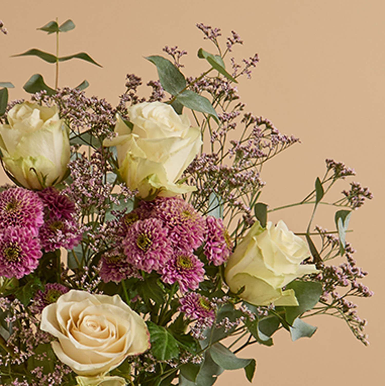 Mother's day flower bouquet with roses & santini | Send flowers online | Cerise Fizz | size: letterbox, photo 3