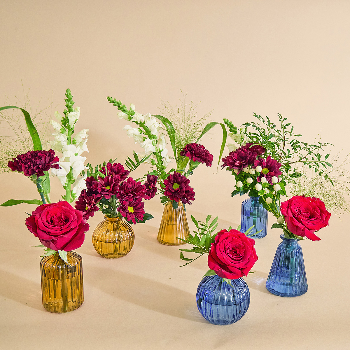 The Cobalt & Cognac Tablescape Set With Flowers