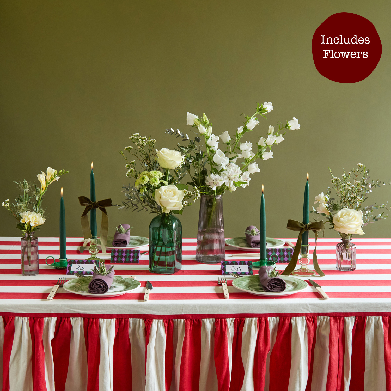 The Emerald & Amethyst Tablescape Set With Flowers