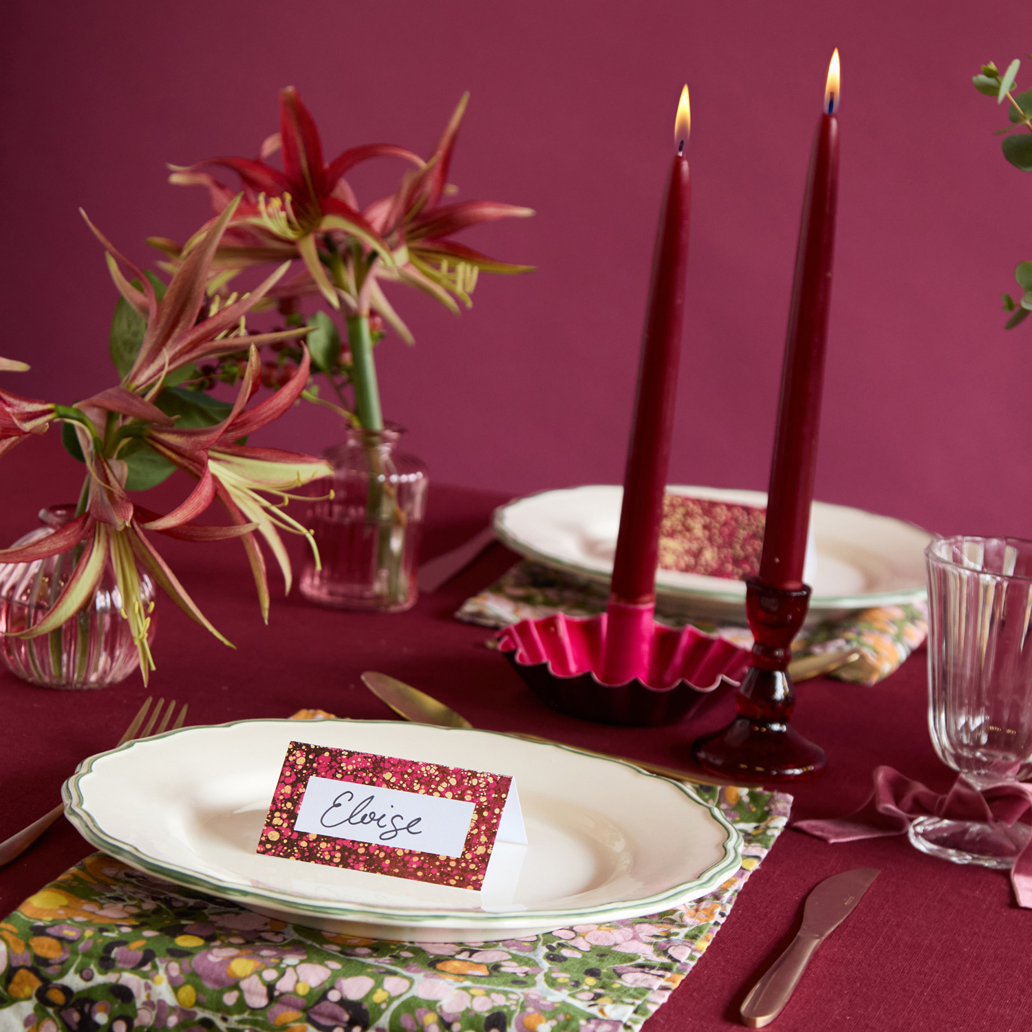 The Garnet & Gold Tablescape Set